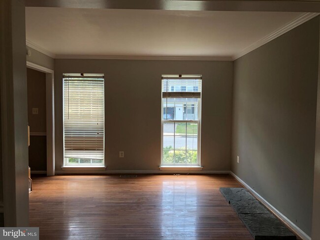 Building Photo - 2114 Carroll Creek View Ct
