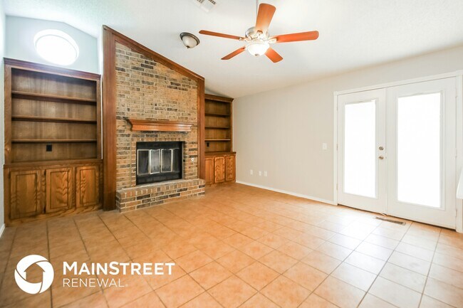 Foto del edificio - 12120 Blue Moon Ave