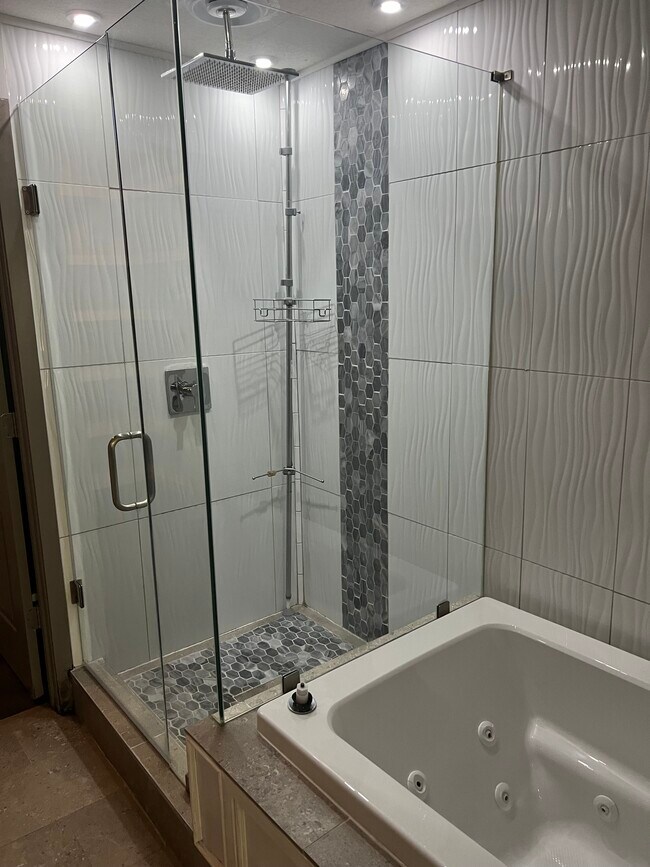 Foto del edificio - 390 17th St NW