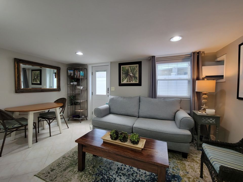 371 E Penn St, Long Beach, NY 11561 House Rental in Long Beach, NY