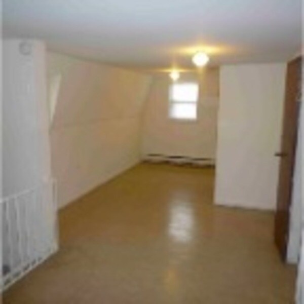 Building Photo - 213 N Rodney St