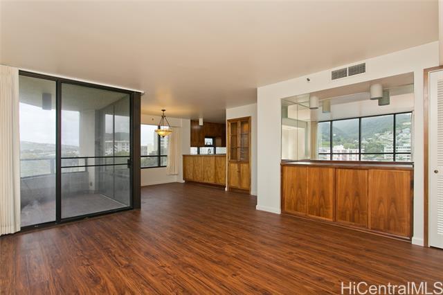 Foto del edificio - 1525 Wilder Ave