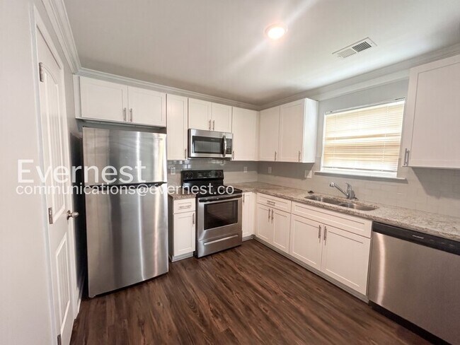 Foto del edificio - 5298 Hanover St