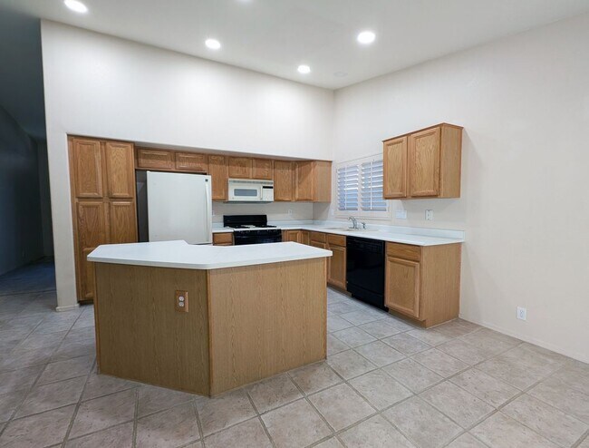 Foto del edificio - 9207 W St John Rd