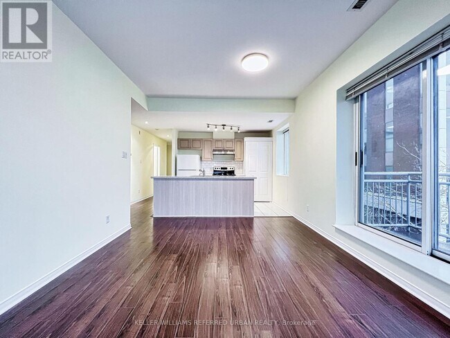 Photo du bâtiment - 406-600 EGLINTON Ave