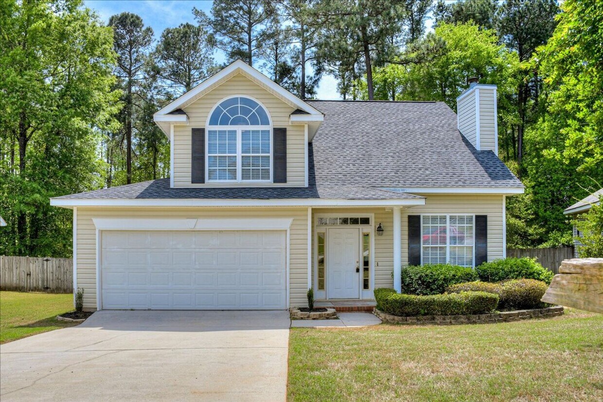 Foto principal - 412 Trestle Ln