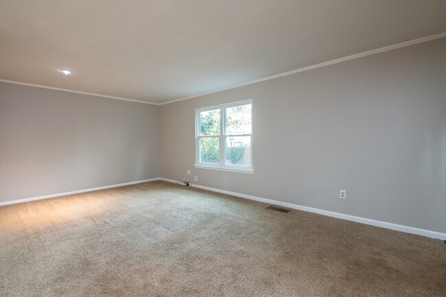 Building Photo - 1350 Overlook Cove SE