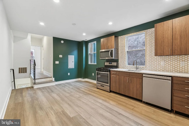 Foto del edificio - 2146 N Van Pelt St