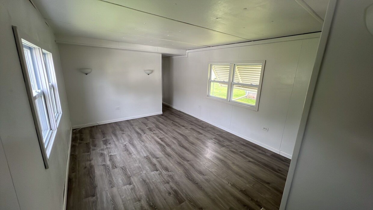 Foto principal - 81 1/2 Washington St