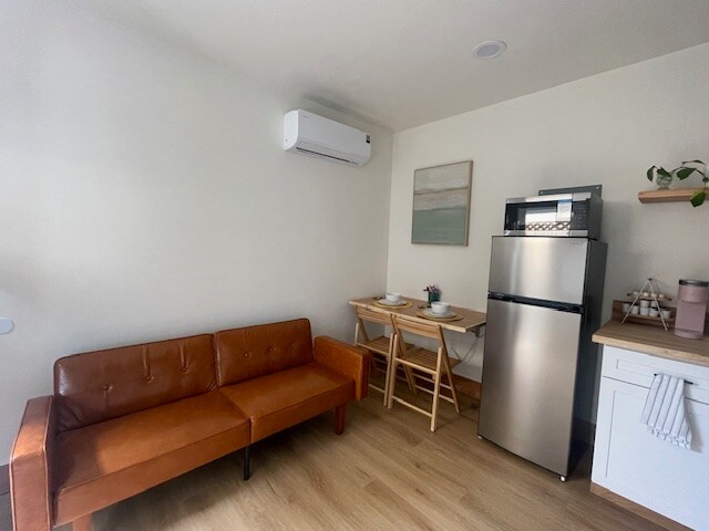 Foto del edificio - 2533 Judson St