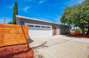 Building Photo - 15104 Valerio St