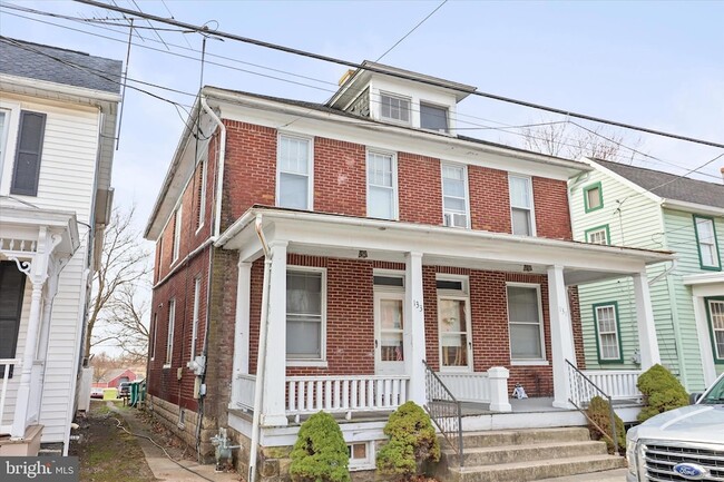 Building Photo - 133 Hanover Rd