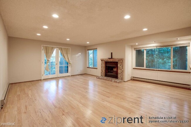 Foto del edificio - 2 br, 2 bath Condo - 8006 146th Avenue Nor...