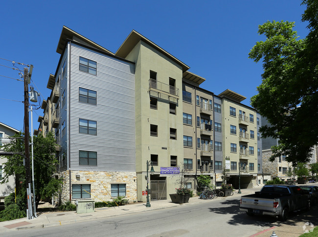 Foto del edificio - Texan Shoal Creek