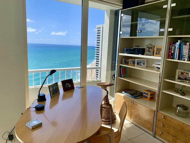 Foto del edificio - 5540 N Ocean Dr