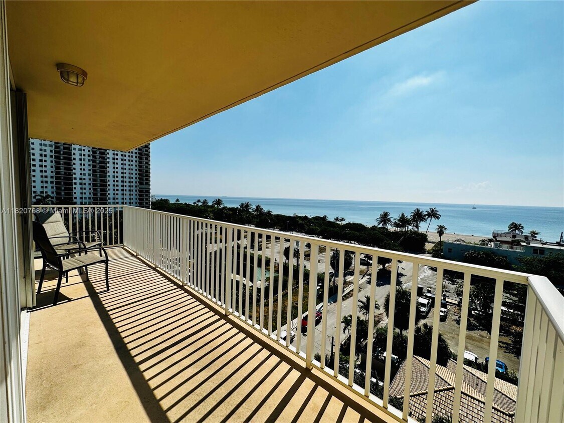 Foto principal - 1401 S Ocean Dr