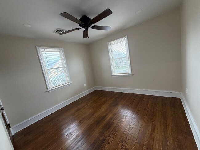 Foto del edificio - 3839 W Germantown Pike