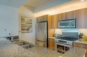 Foto del edificio - 321 Tenth Ave