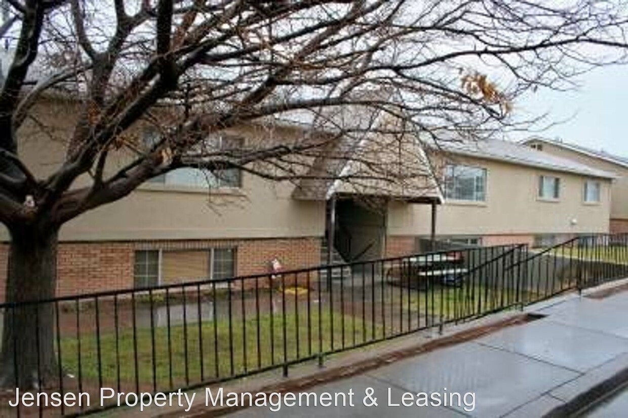 Building Photo - 236 Quail Ridge Dr