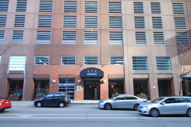 Foto del edificio - 474 N Lake Shore Dr