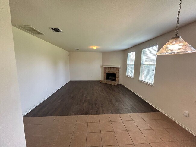 Foto del edificio - Terrific Two Story Corner Lot in Poynter Crossing!