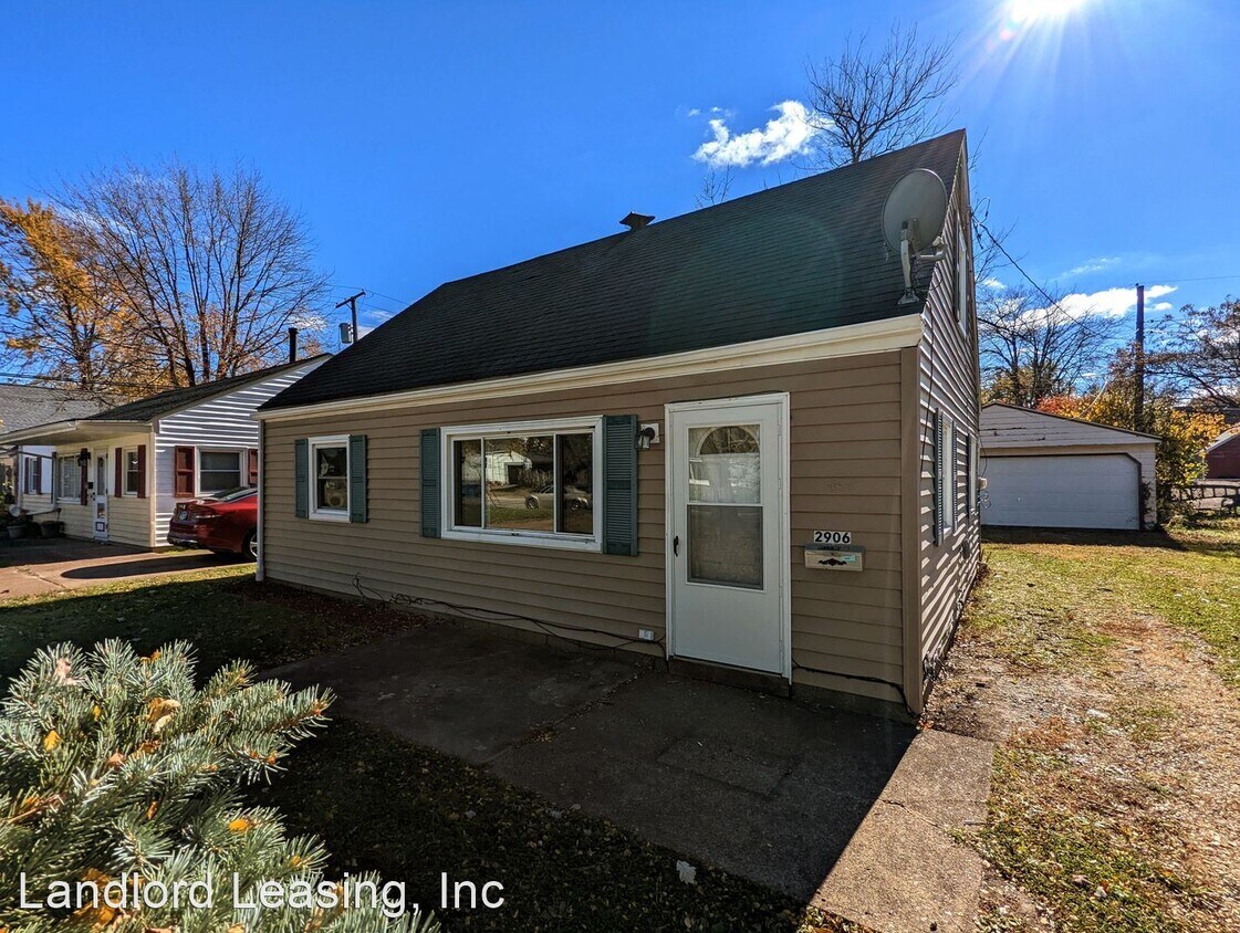 3 br, 1 bath House 2906 Grant Street House Rental in Lorain, OH