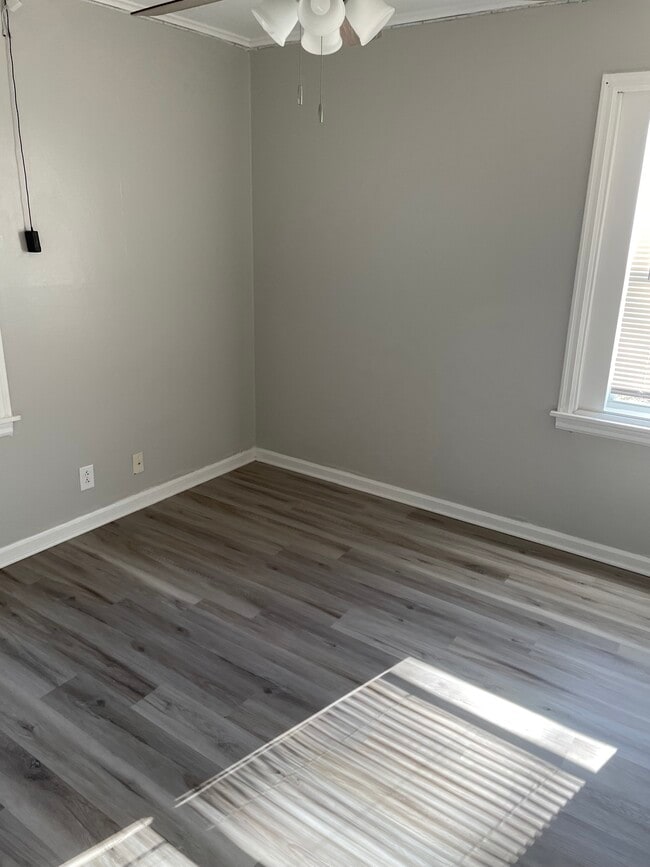 Foto del edificio - 4014 E Woodrow Pl