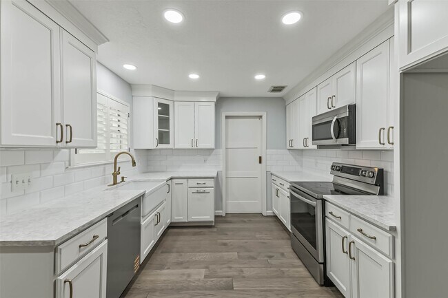 Foto del edificio - 3030 Jane Long League Dr