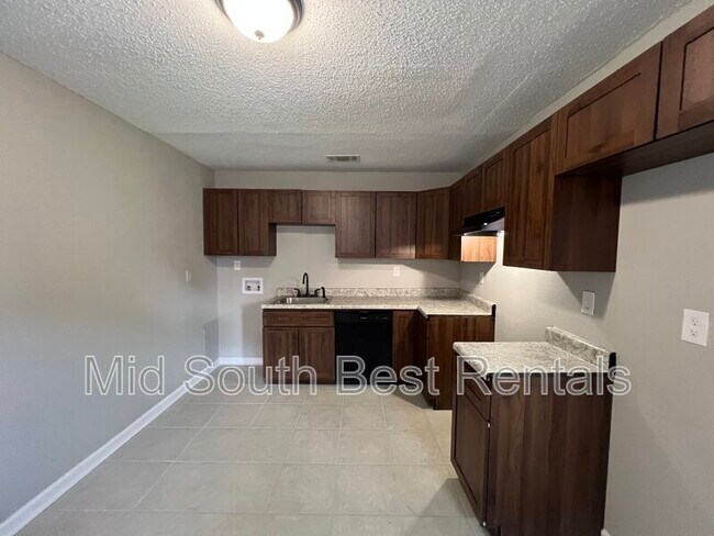 Building Photo - 4350 Elmridge St