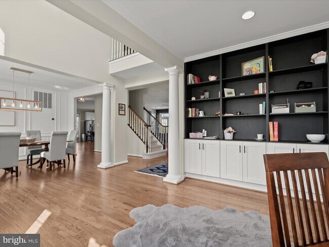 Building Photo - 44252 Oldetowne Pl