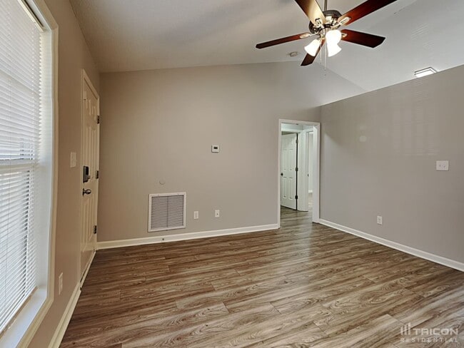 Building Photo - 1203 Delham Rd