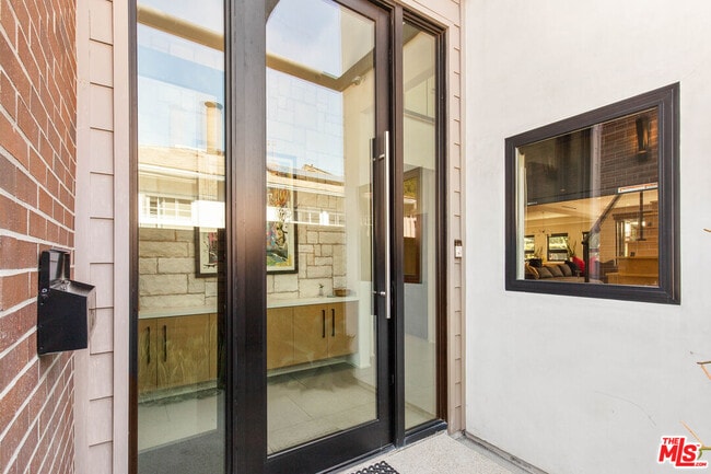 Building Photo - 2656 32nd St