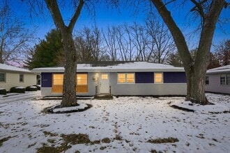 Building Photo - 15409 S Union Pl