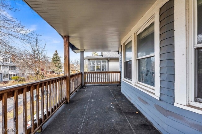 Foto del edificio - 917 Helmsdale Rd