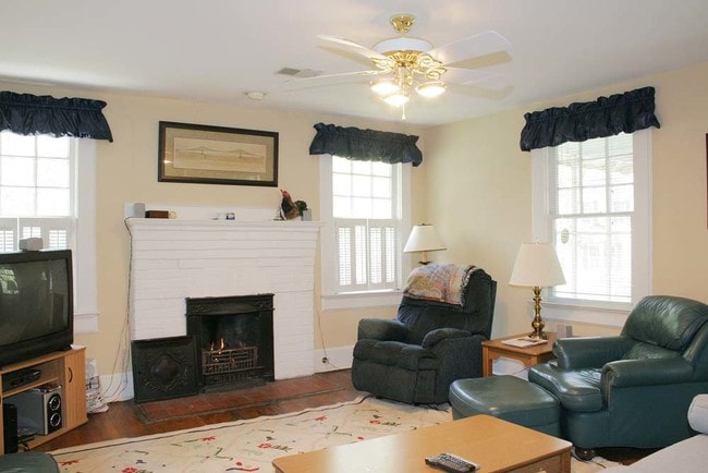 Photo - 2219 Terrace Way (Columbia, SC) Townhome