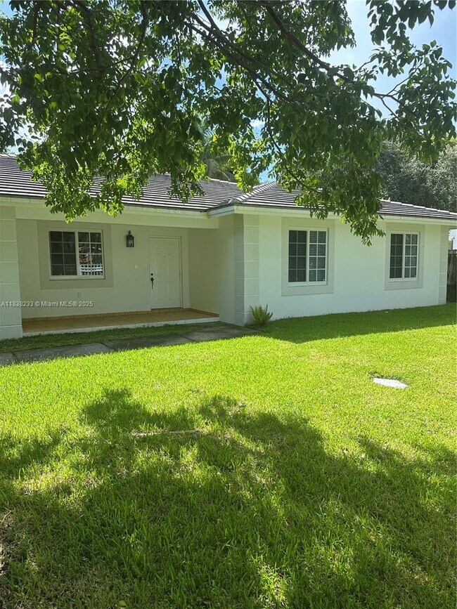 Foto del edificio - 16601 SW 92nd Ave