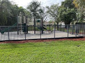 Foto del edificio - 22163 Majestic Woods Way