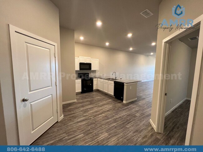 Building Photo - Incredible 3 Bedroom in North Lubbock!