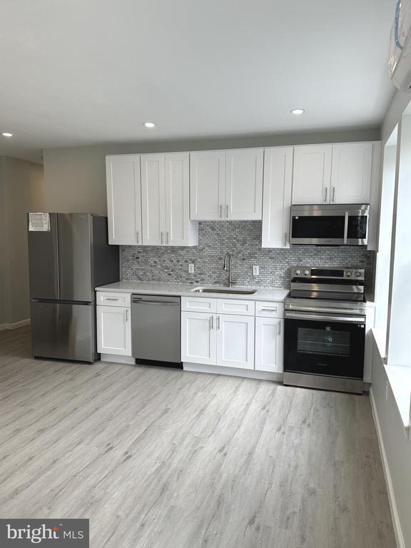 Foto principal - 6035 Germantown Ave