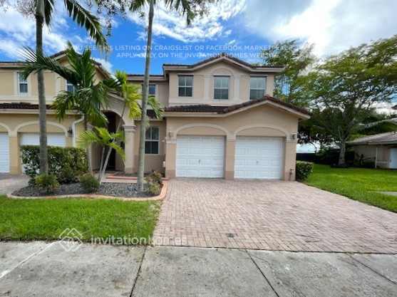 Building Photo - 12390 SW 125th Terrace