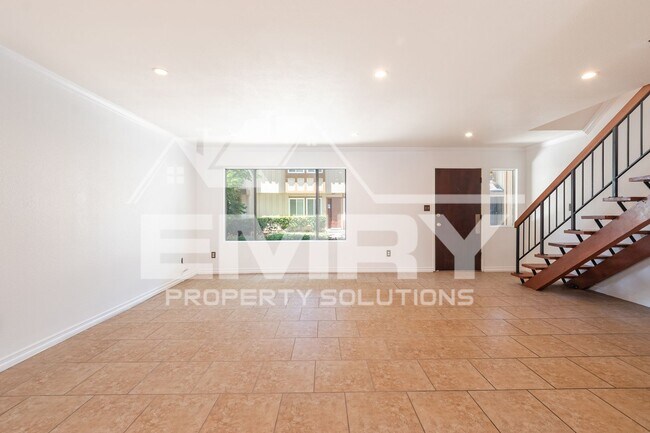 Foto del edificio - 9781 Karmont Ave