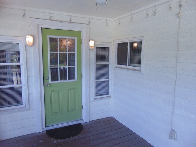 Building Photo - 2500 Ashton Rd