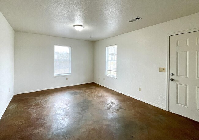 Foto del edificio - 473766 E 1117 Rd