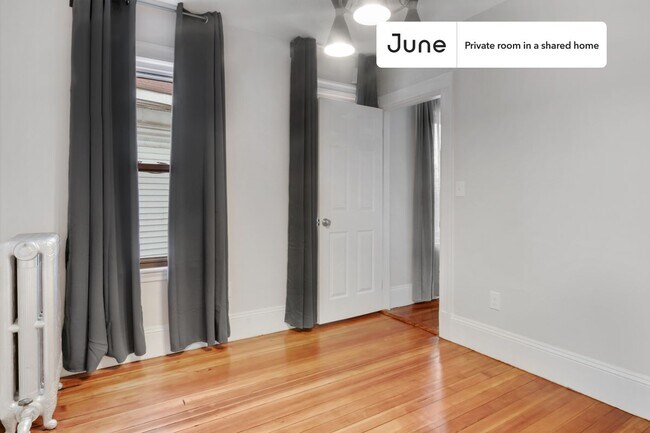 Foto del edificio - Room in Shared 4 bed/2 bath home in Allston