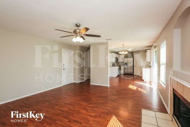 Building Photo - 1402 Caleo Dr