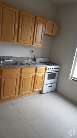 Apartments Under 800 In Brooklyn Ny