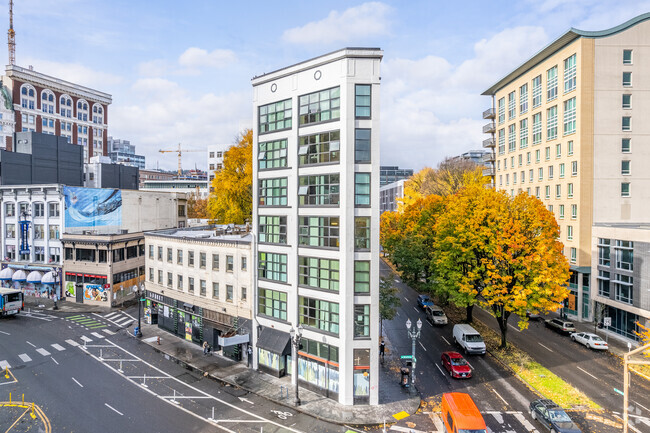 Exterior - Ankeny Square Apartments