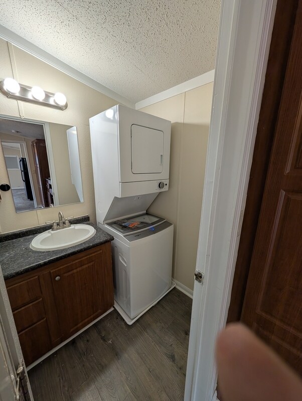 Foto del edificio - 2440 TX-16