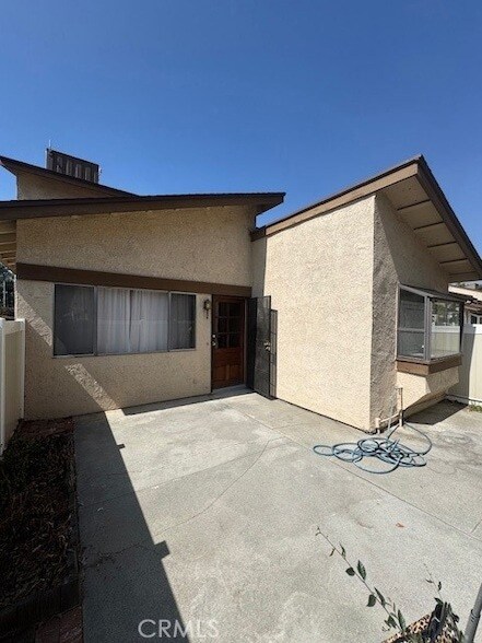 Foto principal - 750 E 5th St