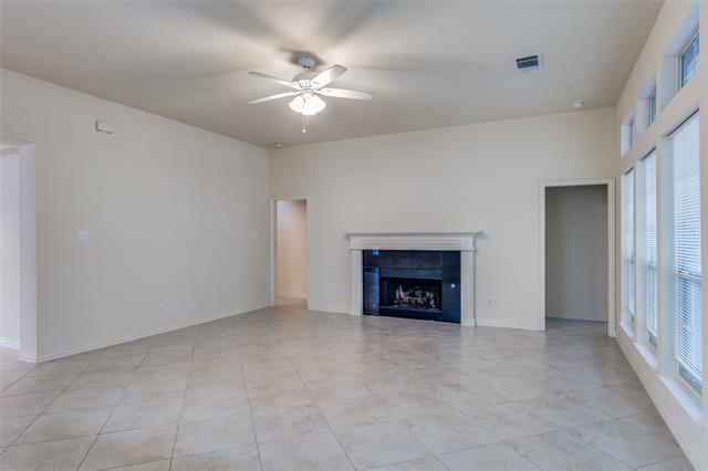 Foto del edificio - 6613 Lynch Ln